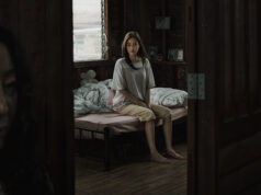 ฉีกกรอบ ไทบ้าน สู่หนังผีเต็มรูปแบบเรื่องแรก ‘ผีเข้า’ เมื่อความไม่เชื่อถูกท้าทายด้วยความสยอง 21 พ.ค.นี้!
